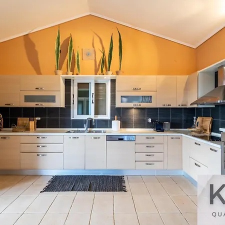 Alafona Sea View Maisonette In Village Vila